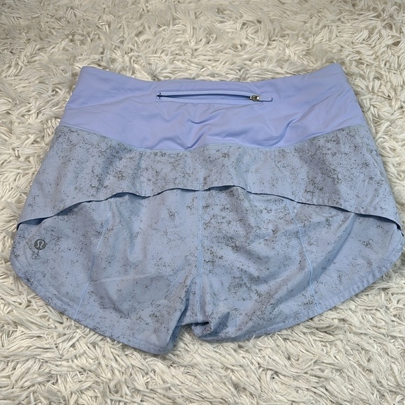 Lululemon Speed Up Mid-Rise Lined Short 4" Gravel Dust Pastel Blue Multi - Picture 4 of 6